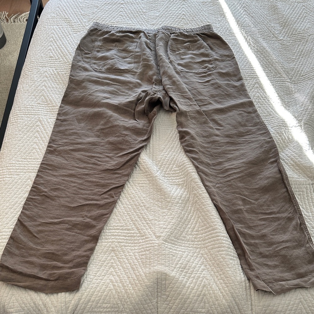 Todd Snyder Men's Taupe Linen Pants - Picture 4 of 5